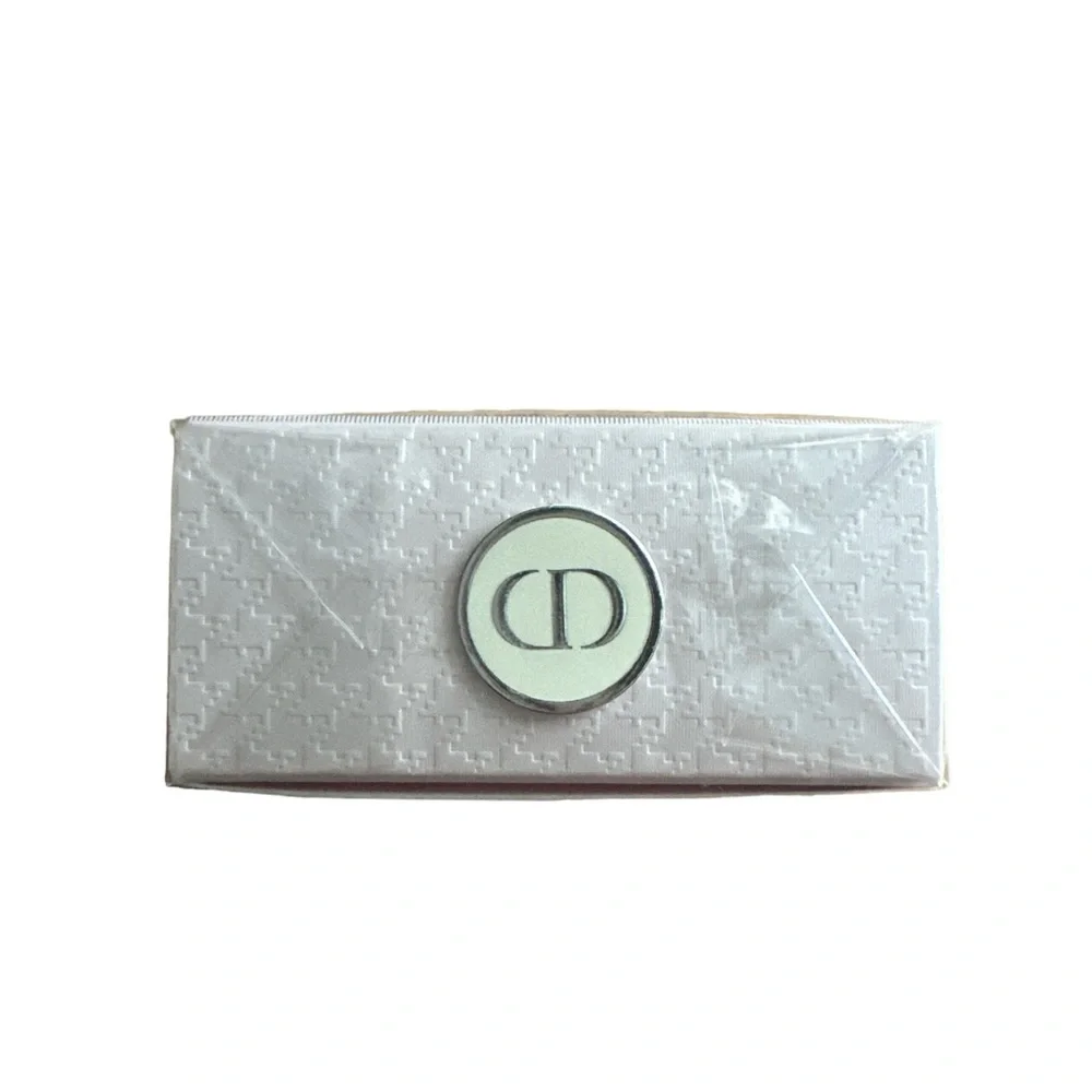 Miss Dior Blooming scented bar soap